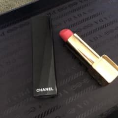 CHANELのリップのサムネイル
