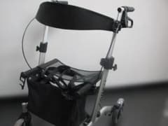 ナブテスコ CONPAL 抑速ブレーキ付き歩行車 歩行器 シルバーカー