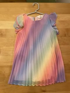 H&M エイチアンドエム　レインボーワンピース100センチのサムネイル