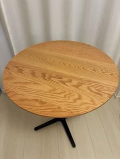 尼*屁様 丸カフェテーブル オーク無垢材 70cm ブラック脚 - メルカリ
