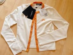 大幅値下げ中‼️新品未使用☆J.LINDEBERG カーディガンのサムネイル