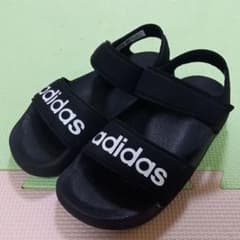 adidas　サンダル　☆　19.0のサムネイル