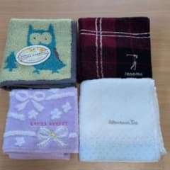 ブランドタオルハンカチ 4枚セットのサムネイル