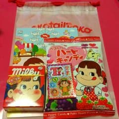 ペコちゃんのお菓子セットのサムネイル