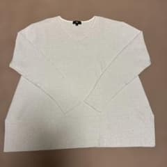 PLST ラメ入り Vネックニット ホワイトSのサムネイル