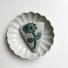 ハンドメイド パッチンピン no.52 ミナペルホネン - メルカリ