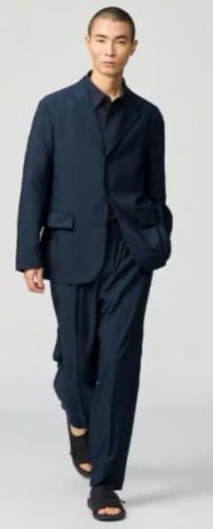 てれさま、ご購入】UNIQLO C 感動タックパンツ、ジャケ ネイビー M 