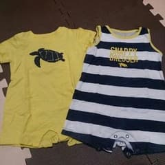 USED　Carter's夏用ロンパース2枚組のサムネイル