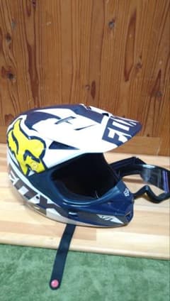 FOX V1 オフロードヘルメット SWANSゴーグルセット - メルカリ