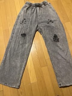 ダメージ加工 グレー ワイドパンツのサムネイル