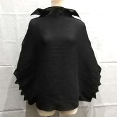 338]me ISSEY MIYAKE ハイネック ノースリーブ トップス - メルカリ