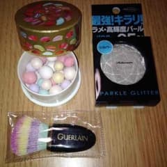 化粧品セットのサムネイル