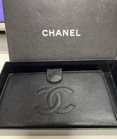 CHANEL 黒レザー長財布のサムネイル