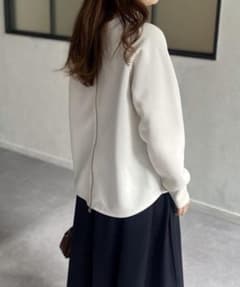 Chez toi シェトワ 軽量ボンディングBACKZIPプルオーバーのサムネイル