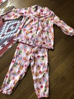 パジャマのサムネイル