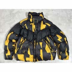 NIKEダウンジャケット 黒と黄色のストライプのサムネイル