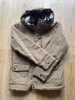 【お子様や女性向けに】Patagonia インファーノ ジャケット 160cmのサムネイル