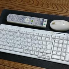 ＮＥＣ純正ワイヤレスキーボード・マウス・リモコンのサムネイル