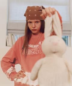 【値下げ】KIRSH(キルシー)Witty Bunny Tie Dyeスウェットのサムネイル