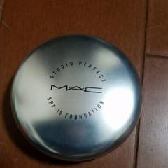 MACファンデーションケースのサムネイル