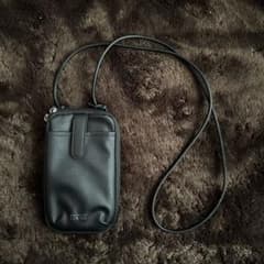 URBAN RESEARCH DOORS スマホショルダーバッ