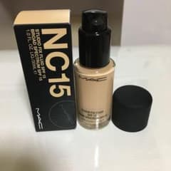 MAC スタジオフィックスフルイッド NC15のサムネイル