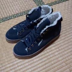 adidasスニーカー24.5のサムネイル