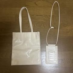 LOWRYS FARM スマホポーチ付きトートバックのサムネイル