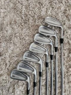 美品Titleist 712cb アイアンセット 8本のサムネイル