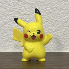 びっくらたまご ポケモンフィギュアコレクション バスボール バスボム ピカチュウ
