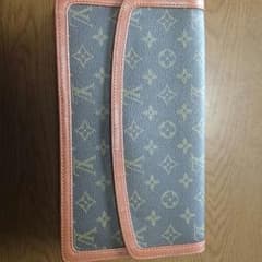 しろくま様専用  ルイヴィトン クラッチバッグのサムネイル