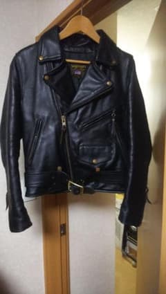 美品 VANSON c2 ライダースジャケットのサムネイル