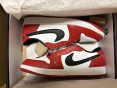 Nike Air Jordan 1 Retro Low OG "Chicago"のサムネイル
