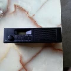 ダイハツ　純正スピーカー内蔵ラジオのサムネイル
