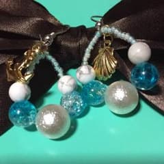 ハンドメイドピアスのサムネイル