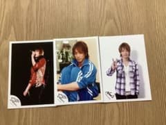 公式写真　小山慶一郎　セットのサムネイル