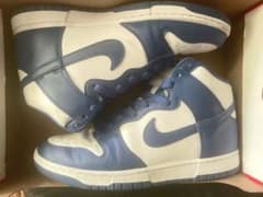NIKE DUNK HI Game Royalのサムネイル