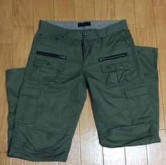カーゴパンツのサムネイル