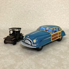 レトロ　ブリキ自動車　車おもちゃ　セットのサムネイル