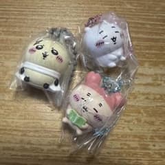 ちいかわマスコットつきビスケット キーホルダー 3個セットのサムネイル