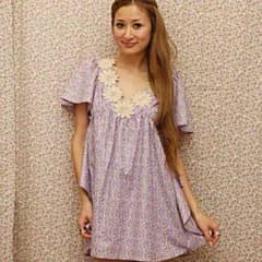 オリジナル花柄ワンピースのサムネイル