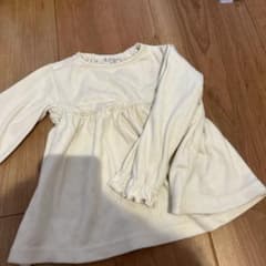 子供用白長袖シャツ　女の子のサムネイル
