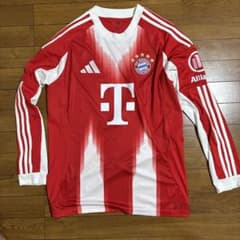 し*る様 FC Bayern München adidas ジャージ Lサイズのサムネイル