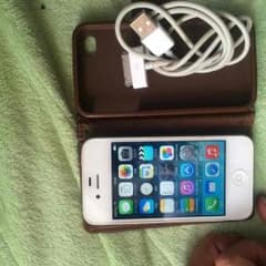 iPhone4S 32GB auのサムネイル