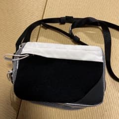 illさま専用Acne Studios Bla Konst ショルダーバッグのサムネイル