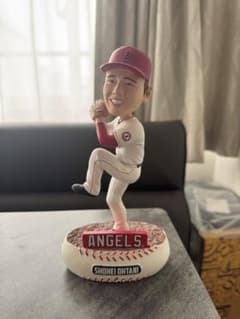 大谷翔平選手 ボブルヘッド エンゼルス 記念グッズのサムネイル
