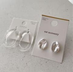 【新品未使用】クリア&パールピアス 2個セットのサムネイル