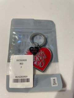 HUMAN MADE GDC HEART KEYRINGのサムネイル