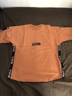 ルーカ　Tシャツのサムネイル