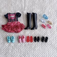 リカちゃん　お洋服＆靴　まとめ売りのサムネイル